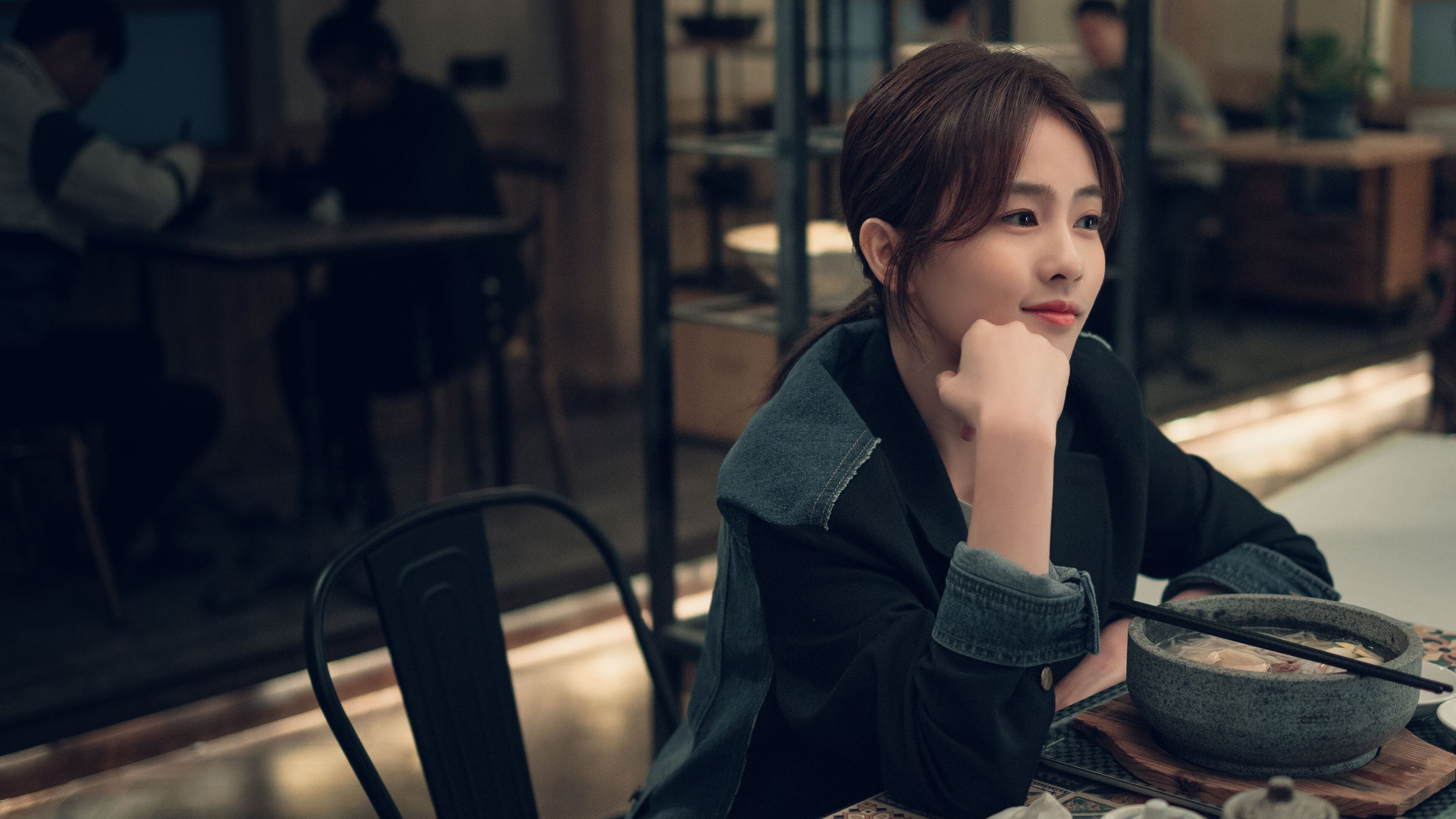 九游app官网下载-“马科斯·梅特罗：阿根廷美洲狮队的后防核心，突破性表现持续发力”