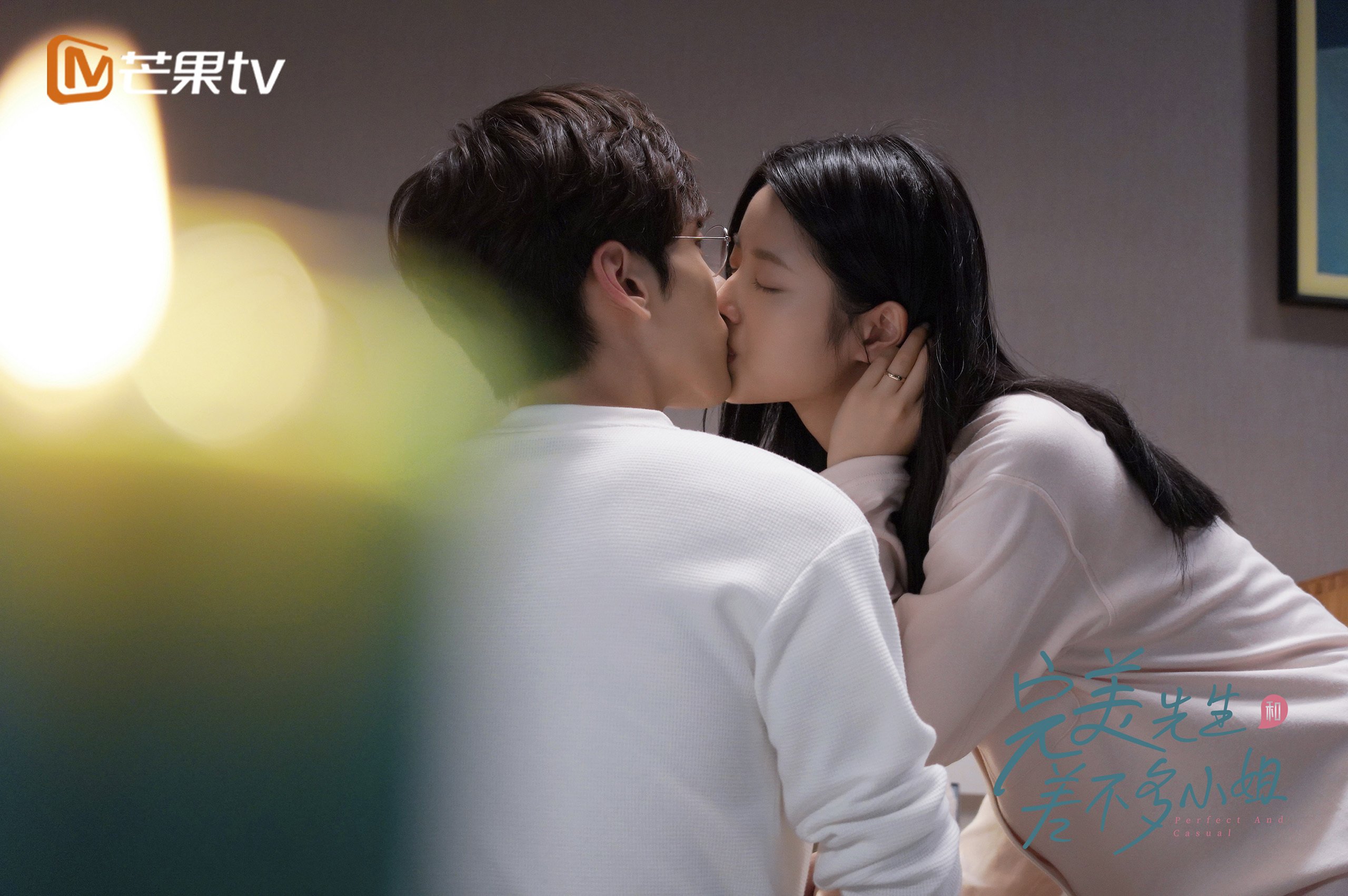 九游娱乐官网 (JIUYOU)-中国足球注重守门员专项训练提升门线防守能力，足球守门员新规则