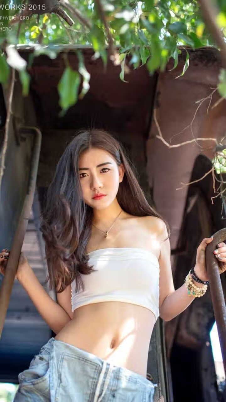 布克单节二十分带领太阳打出进攻高潮,布克36分太阳险胜火箭